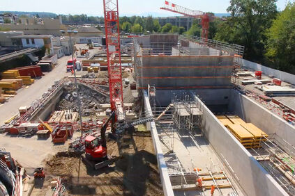 8 Jahre Bauzeit in 3 Minuten